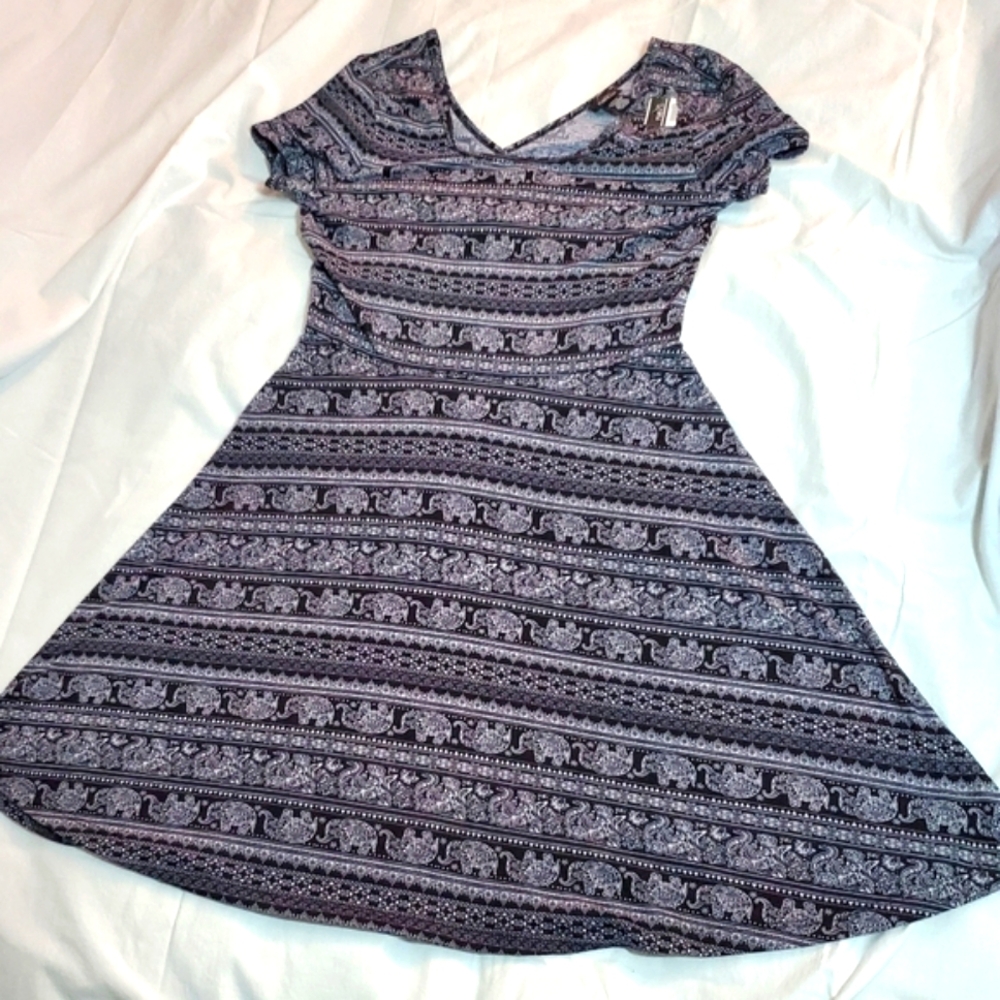Boho Elephant Print Dress, Summer, Short Sleeve, Fit & Flare, Size Larg…